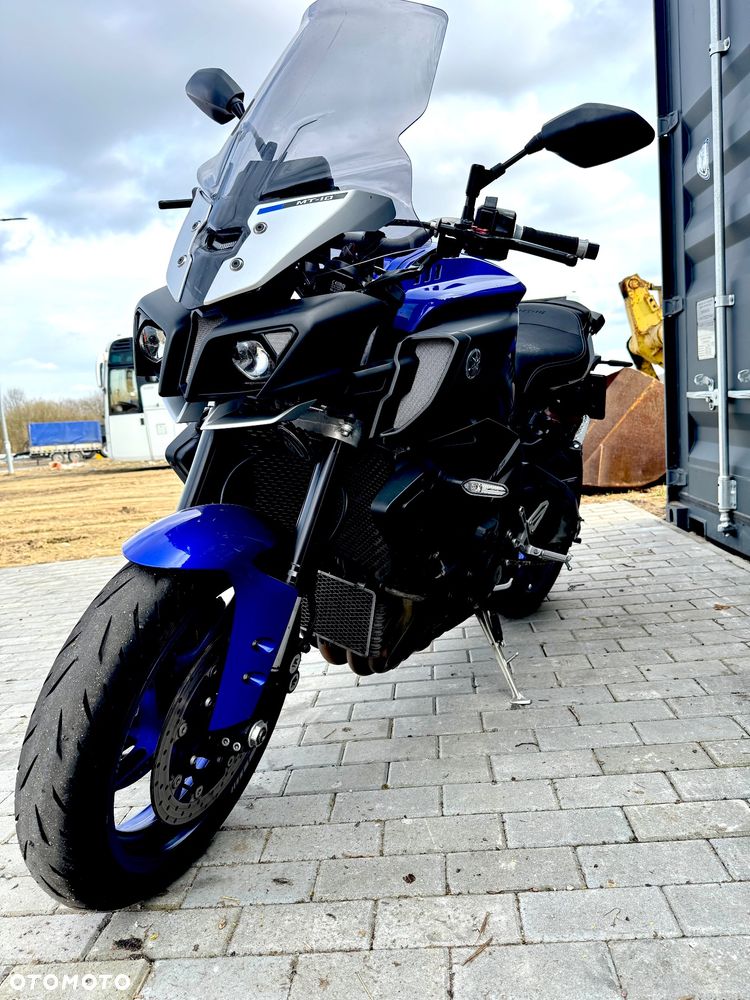 Yamaha MT - 7