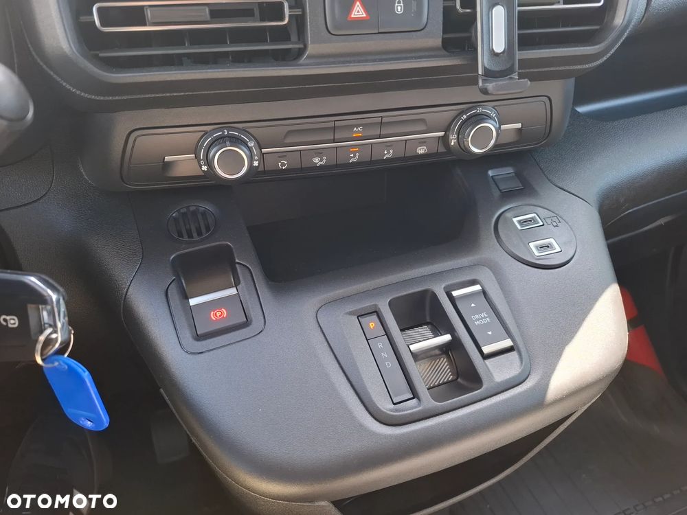 Toyota Proace City Long Electric - 24