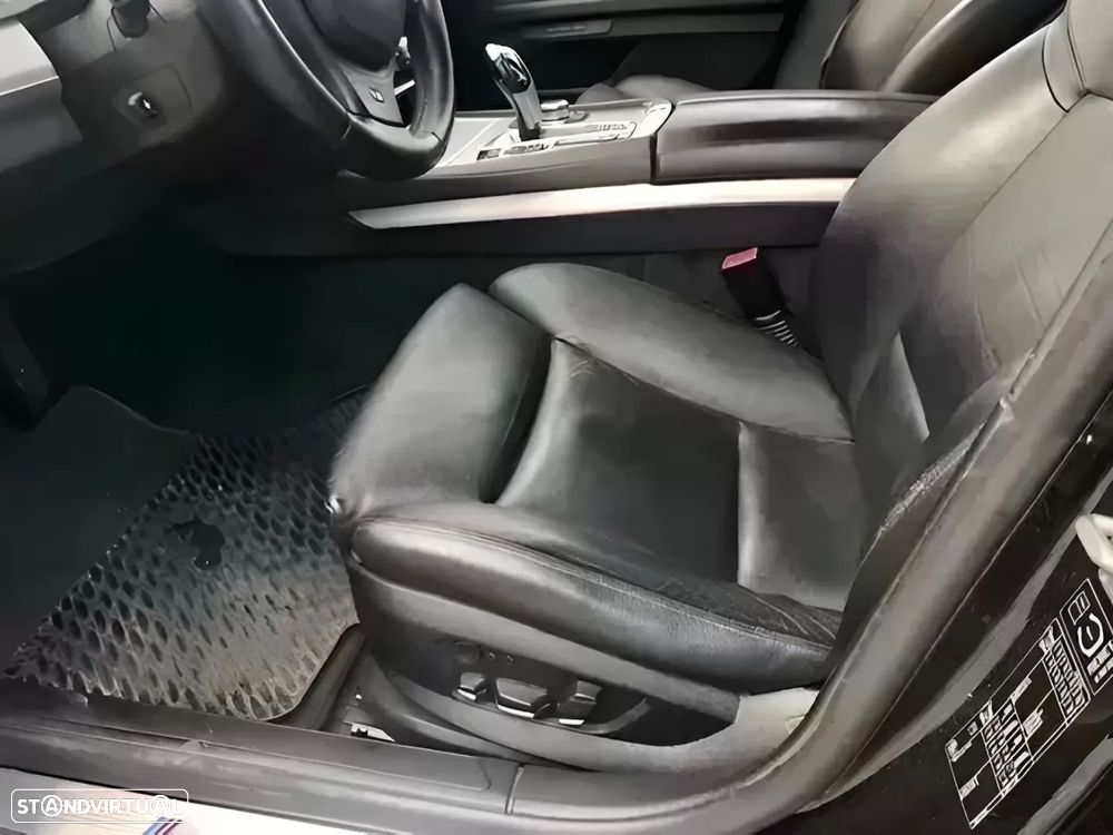 BMW 740 d Pack M - 7