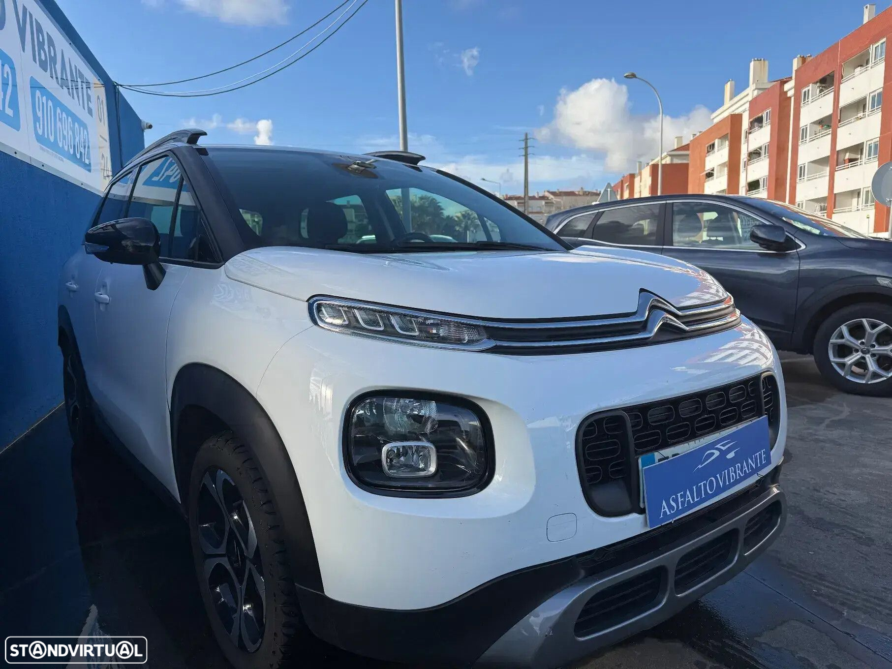 Citroën C3 Aircross 1.2 PureTech Shine - 3