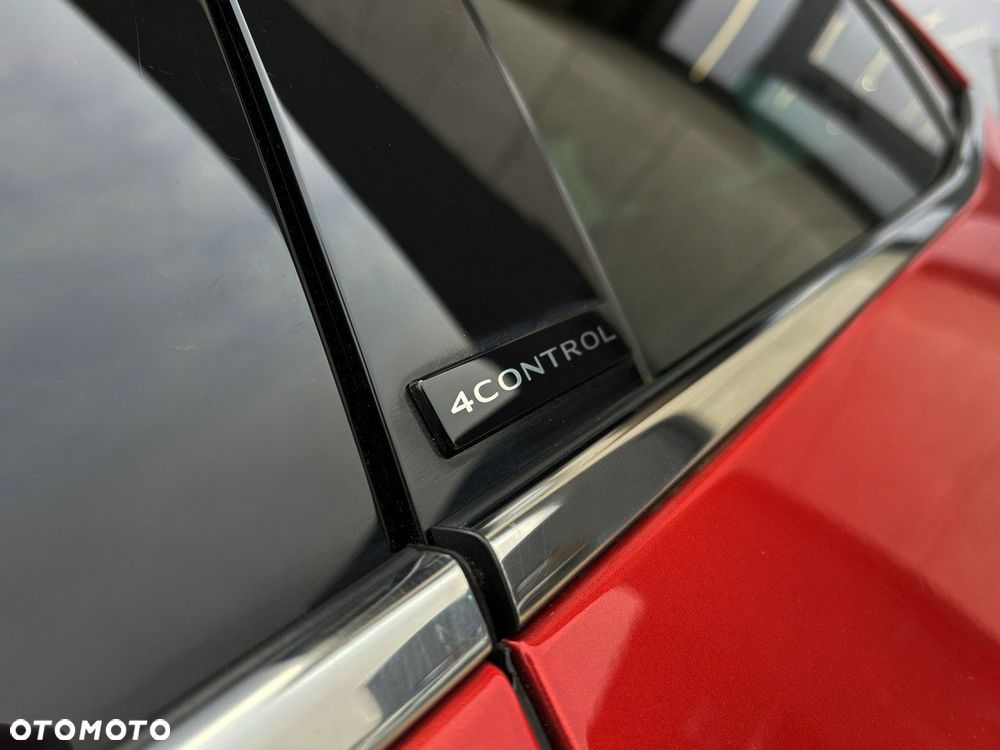 Renault Megane ENERGY dCi 165 EDC GT - 13