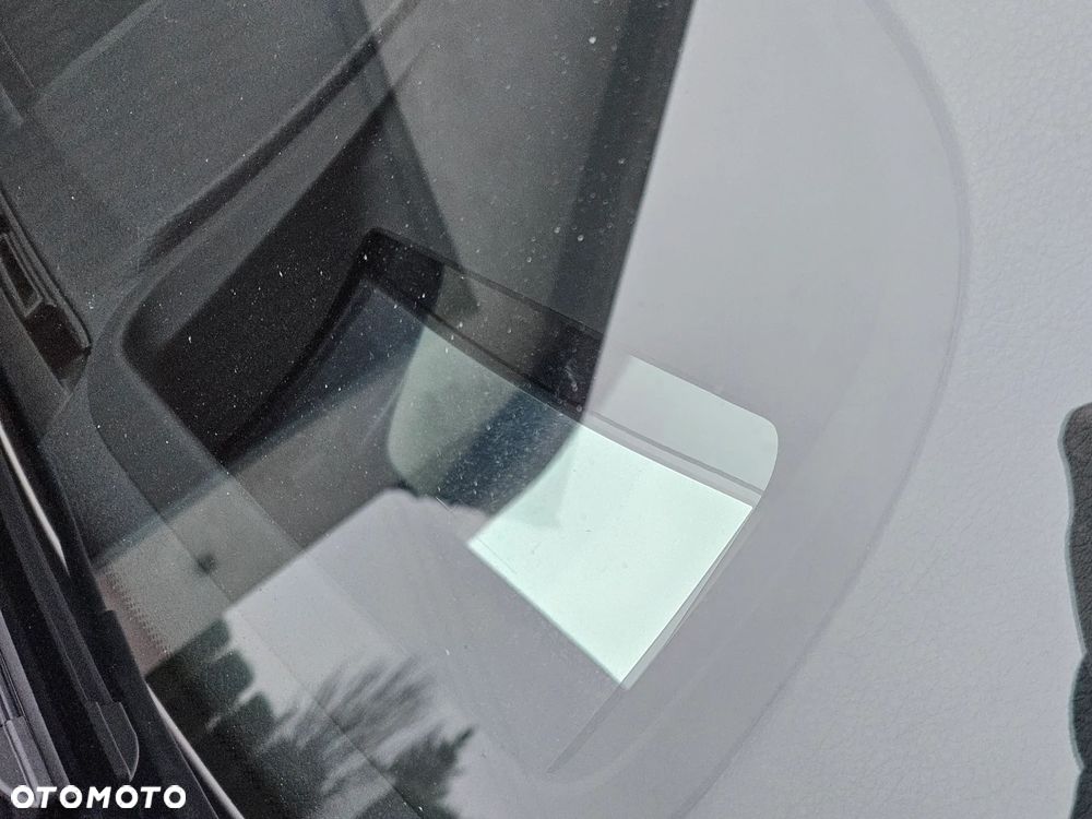 BMW Seria 3 320d xDrive Edition M Sport Shadow - 23