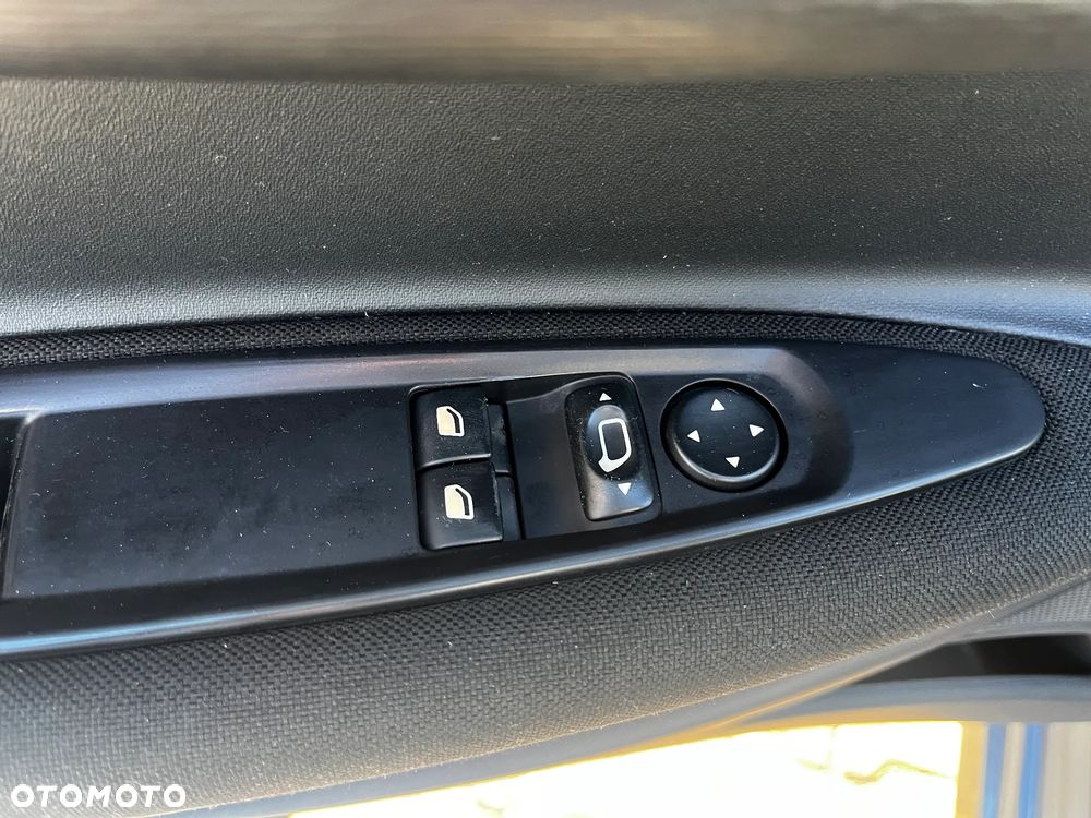 Citroën C4 1.6 HDi Equilibre - 15