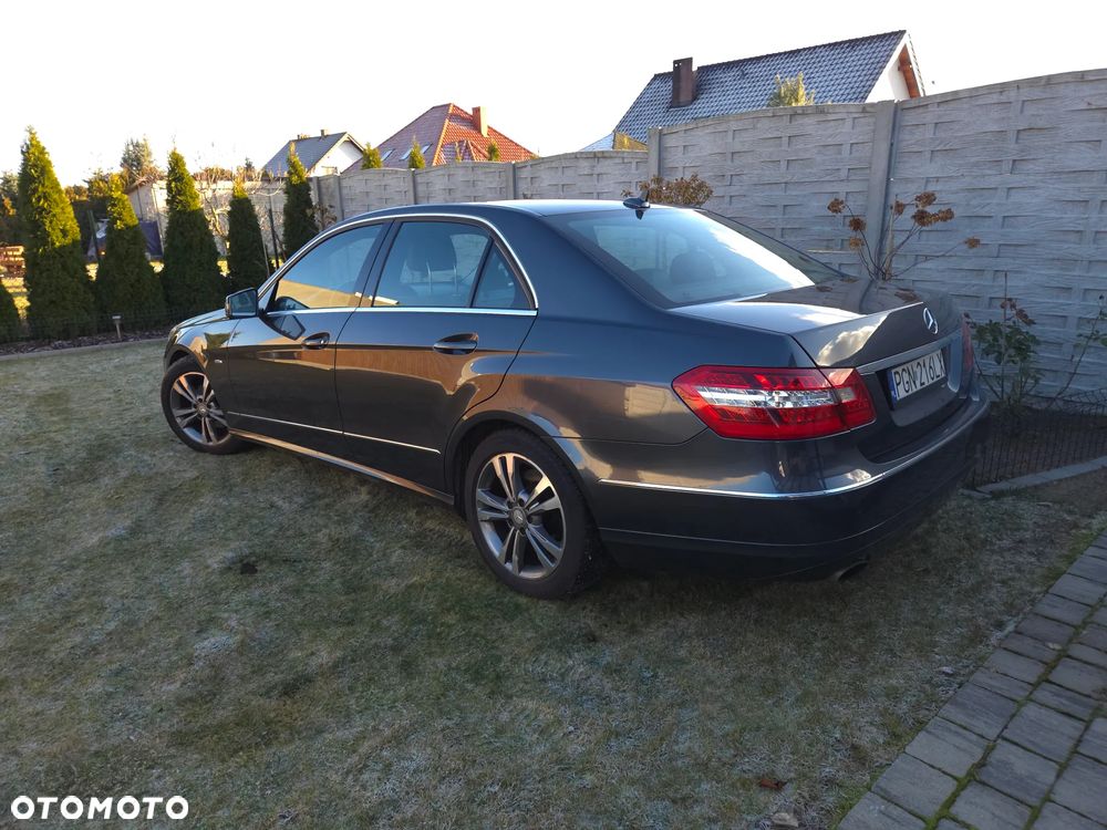 Mercedes-Benz Klasa E - 12