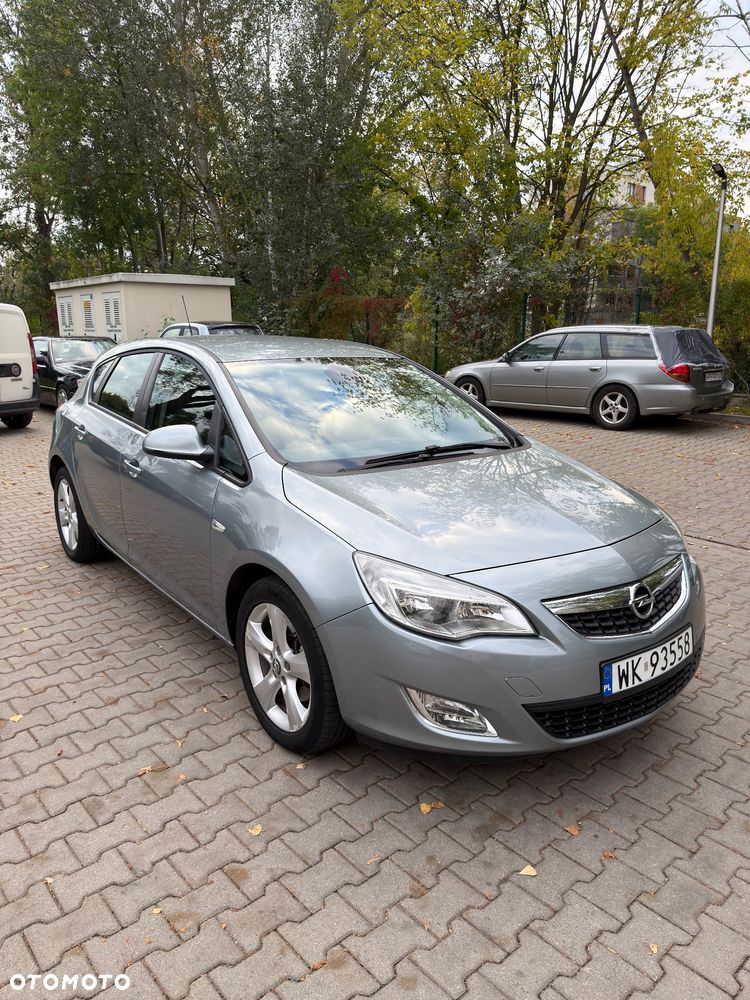 Opel Astra - 1