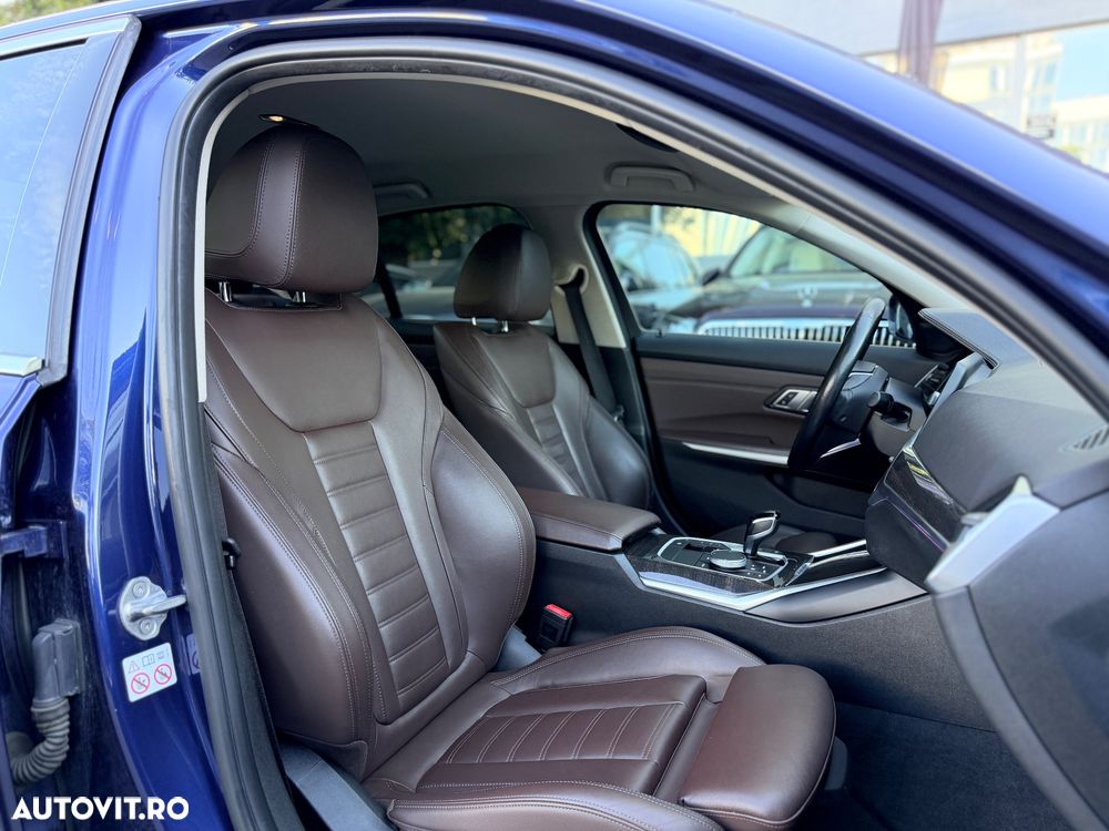 BMW Seria 3 320d xDrive AT Luxury Line - 11