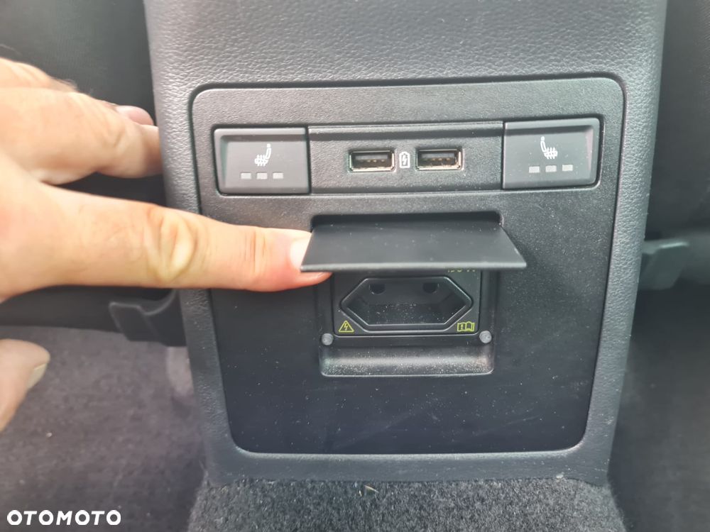 Skoda Octavia 2.0 TDI SCR 4x4 Style DSG - 16