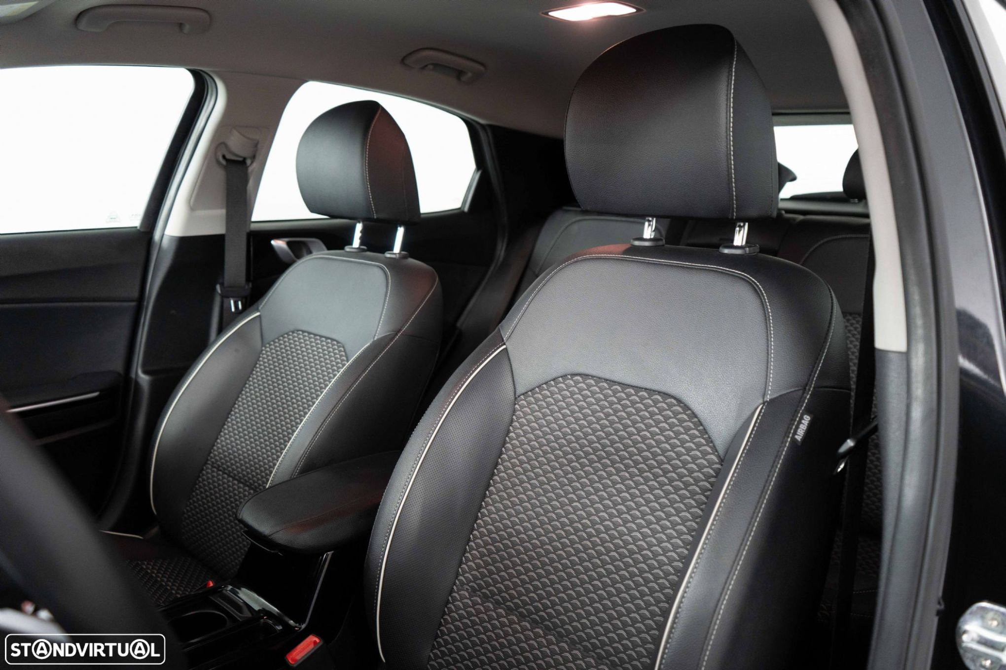 Kia XCeed 1.6 GDi PHEV Drive - 8