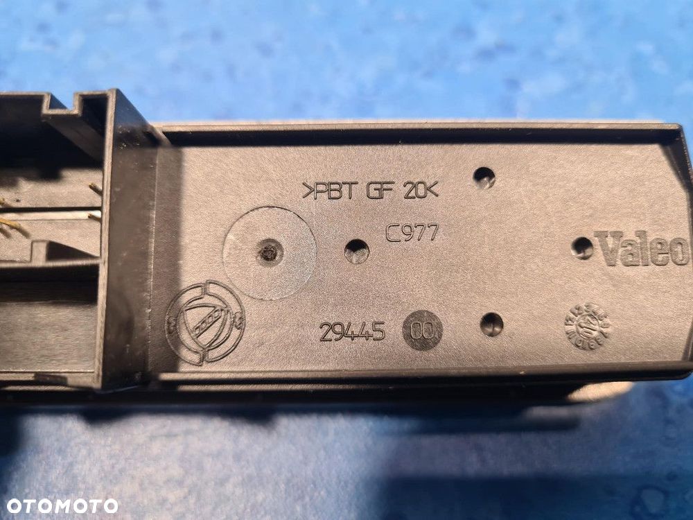 FIAT CROMA II LIFT PANEL WŁĄCZNIKÓW 29445 742 - 9