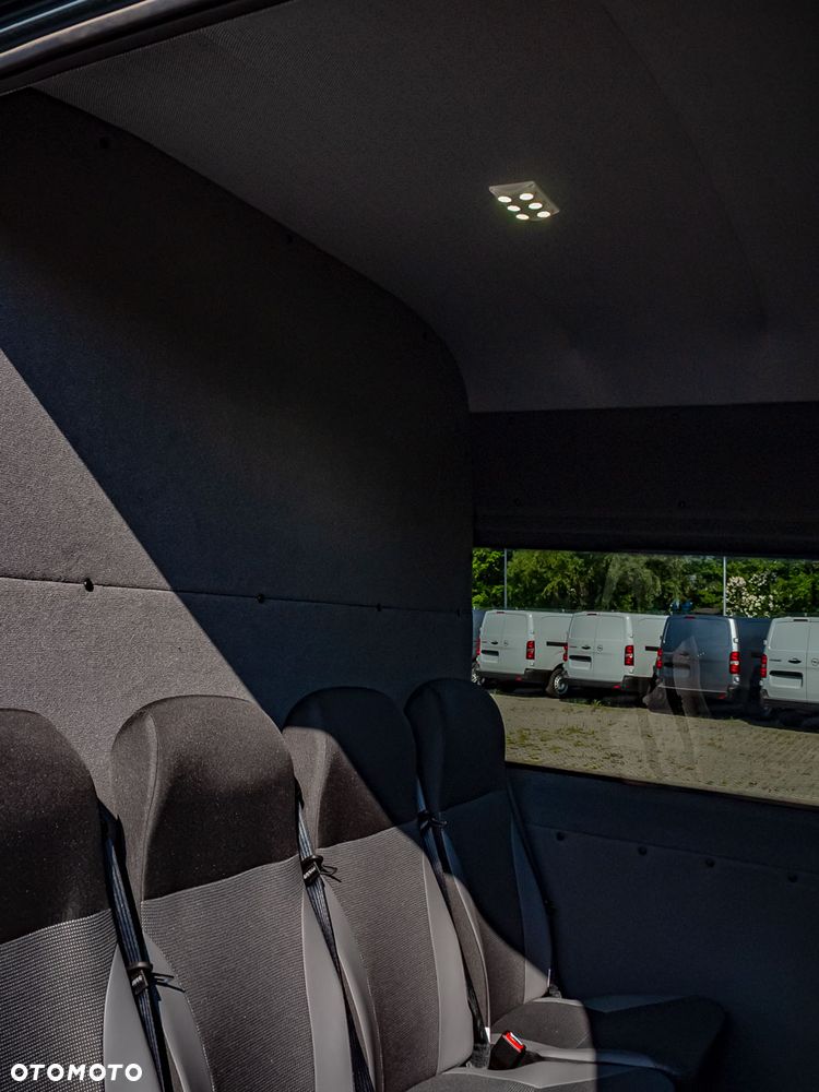 Opel MOVANO FURGON ZAŁOGOWY L4H2 2.2 DIESEL 180KM MT6 - 9