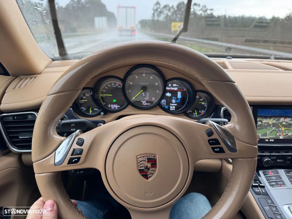 Porsche Panamera S E-Hybrid - 6