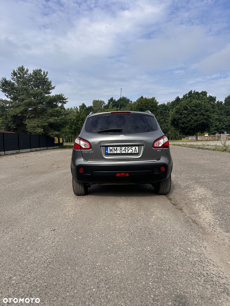 Nissan Qashqai - 4