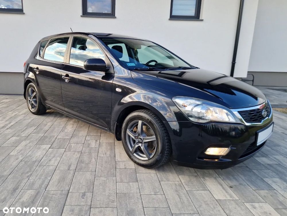 Kia Ceed 1.6 Comfort - 10
