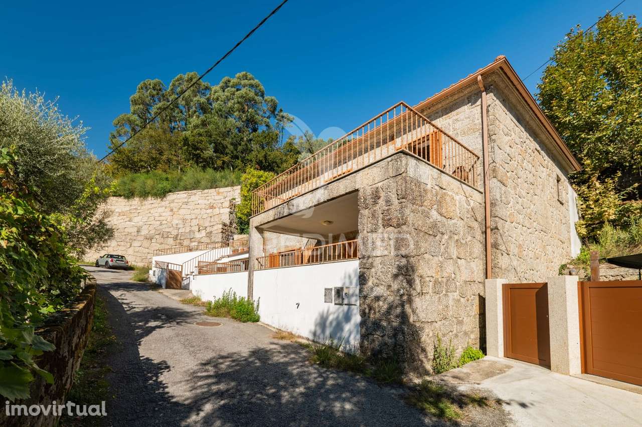 Moradia Individual T3 Valdosende - Gerês - Grande imagem: 2/35