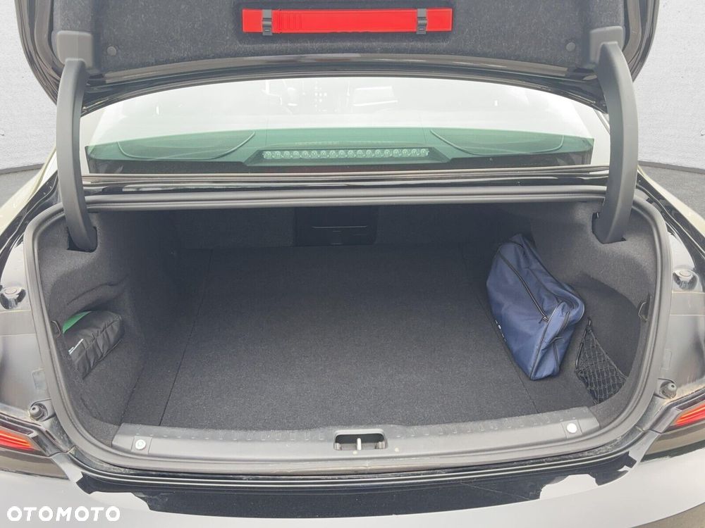 Volvo S90 - 25