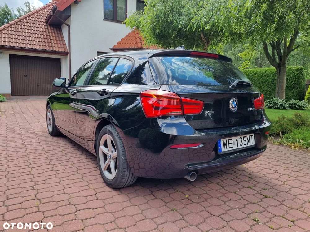 BMW Seria 1 118d xDrive Sport Line - 7