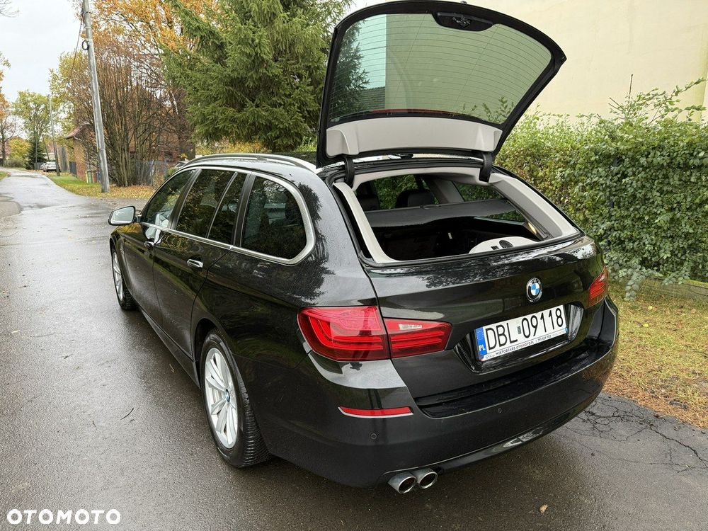 BMW Seria 5 520d Touring - 24