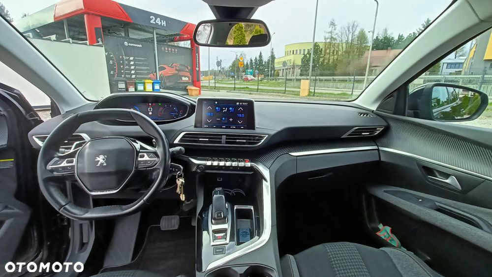 Peugeot 3008 1.6 BlueHDi Allure S&S EAT6 - 9