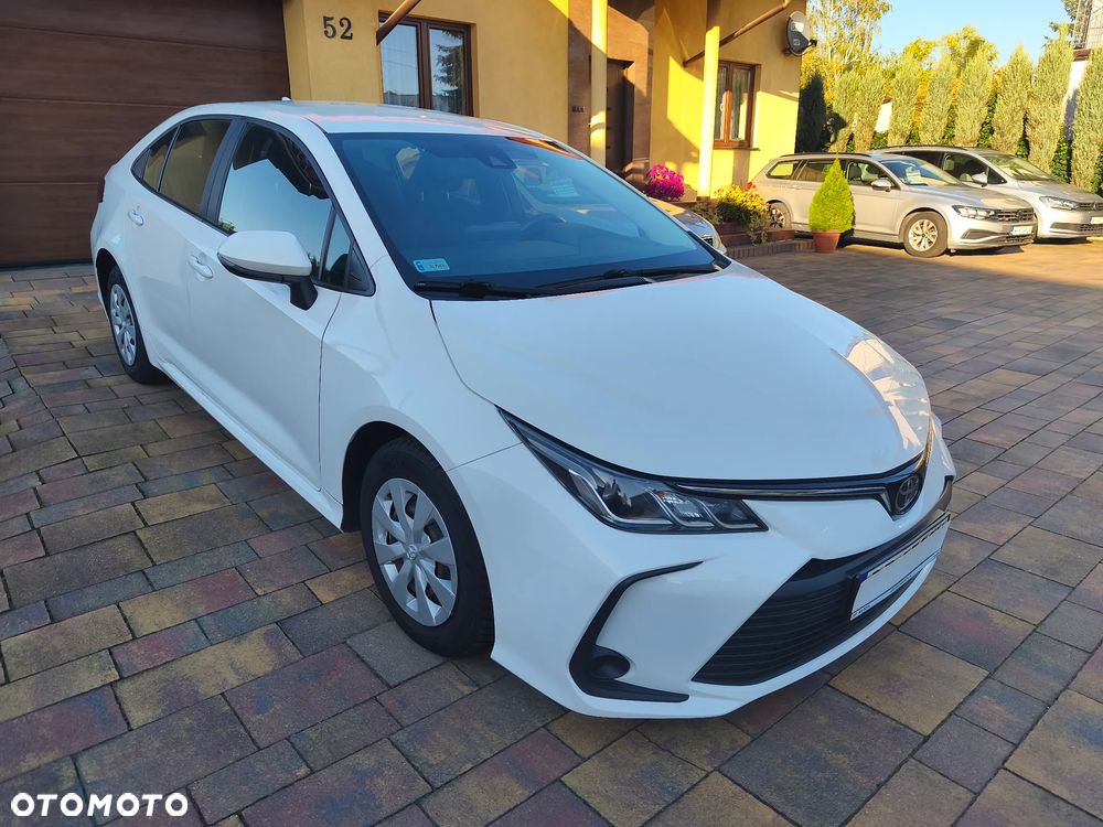 Toyota Corolla - 2