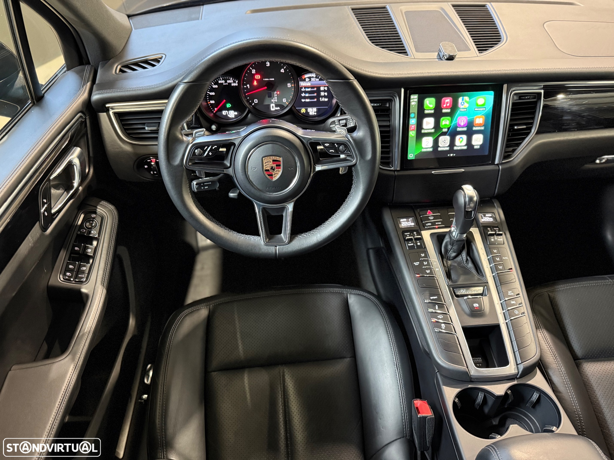 Porsche Macan S - 37