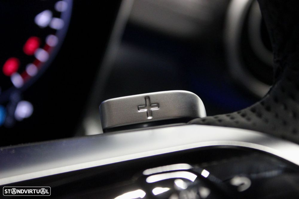 Mercedes-Benz C 300 de AMG Line - 24