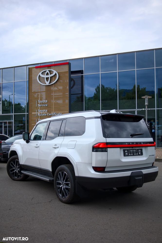 Lexus Seria LX - 9