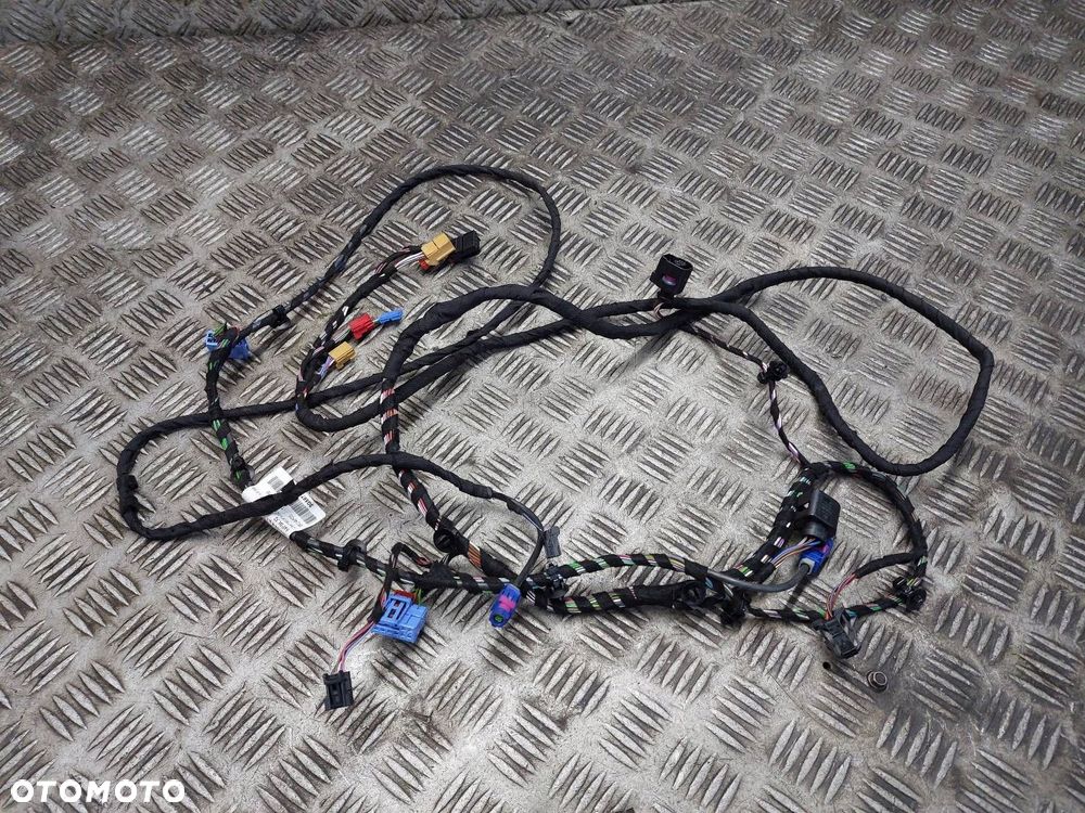 WIĄZKA KLAPY BAGAŻNIKA VOLKSWAGEN PASSAT B8 LIFT 3G5971147GE - 4