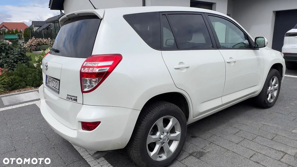 Toyota RAV4 2.2 D-4D 4x2 - 3