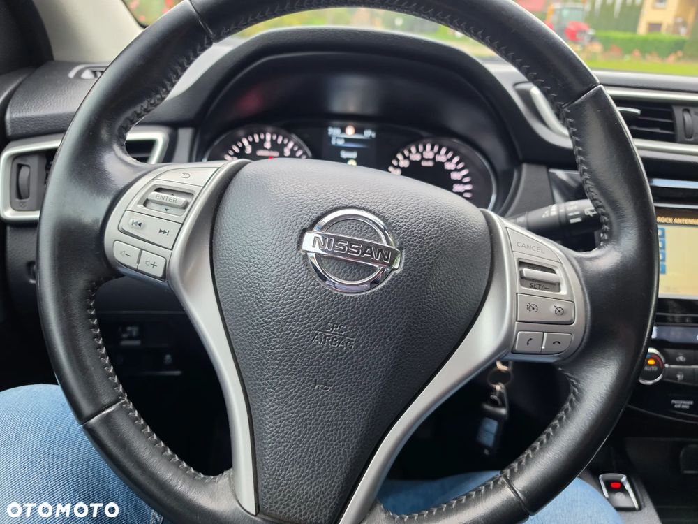 Nissan Qashqai 1.2 DIG-T N-Vision - 14