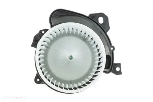 WENTYLATOR NAWIEWU OPEL CORSA D 06- CORSA E 14- FIAT GRANDE PUNTO 05- - 3