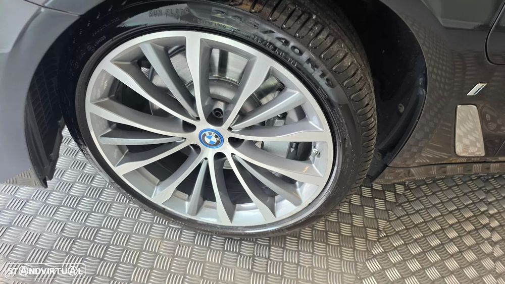 BMW 530 e iPerformance Line Luxury - 30