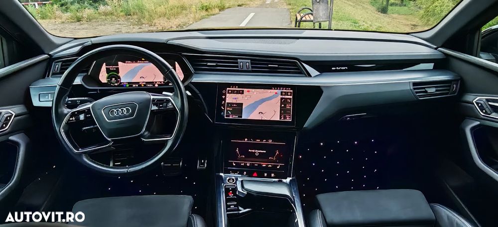 Audi Q8 Sportback e-tron 55 quattro Advanced - 26