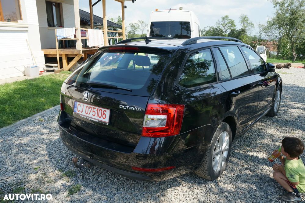 Skoda Octavia Combi 1.0 TSI DSG Ambition - 5