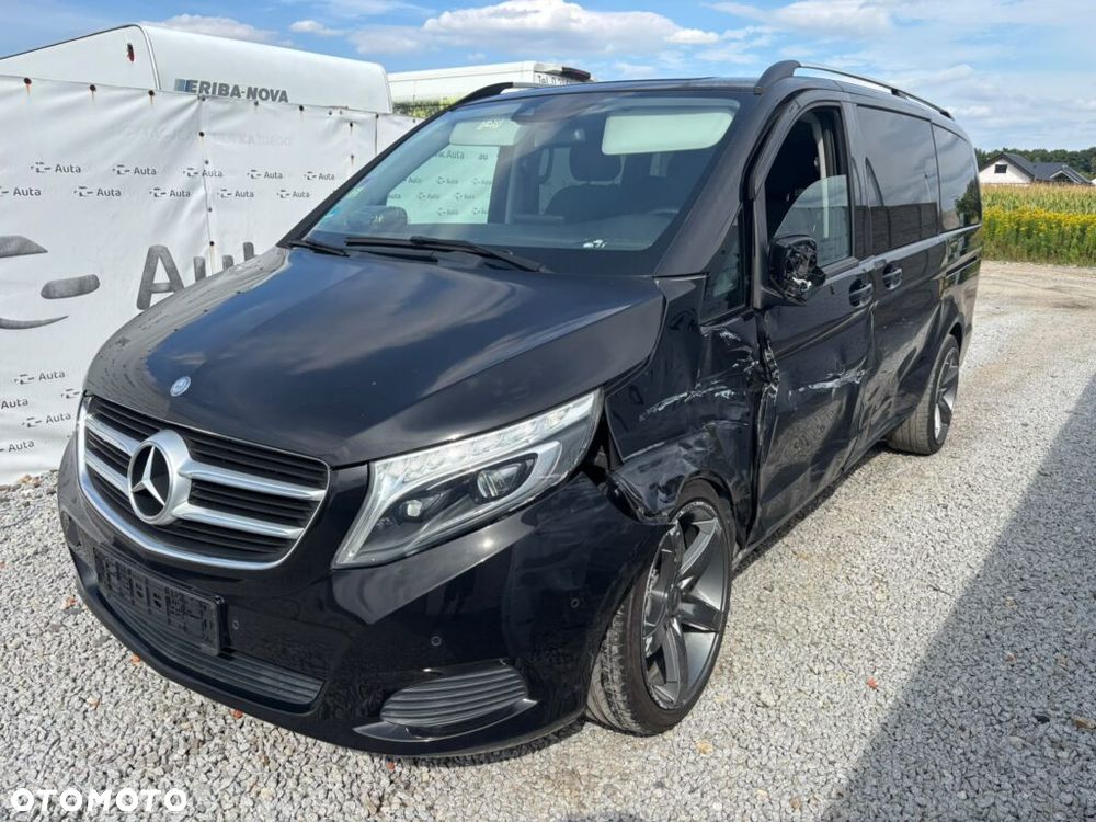Mercedes-Benz Klasa V 220 (BlueTEC) d lang 7G-TRONIC - 2