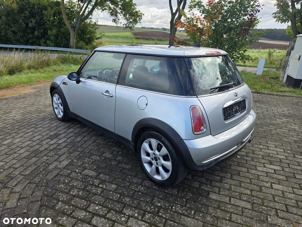 MINI ONE - 17
