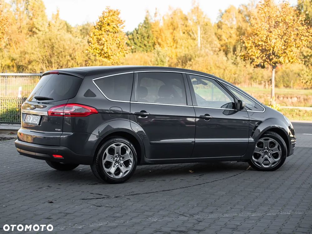 Ford S-Max - 15
