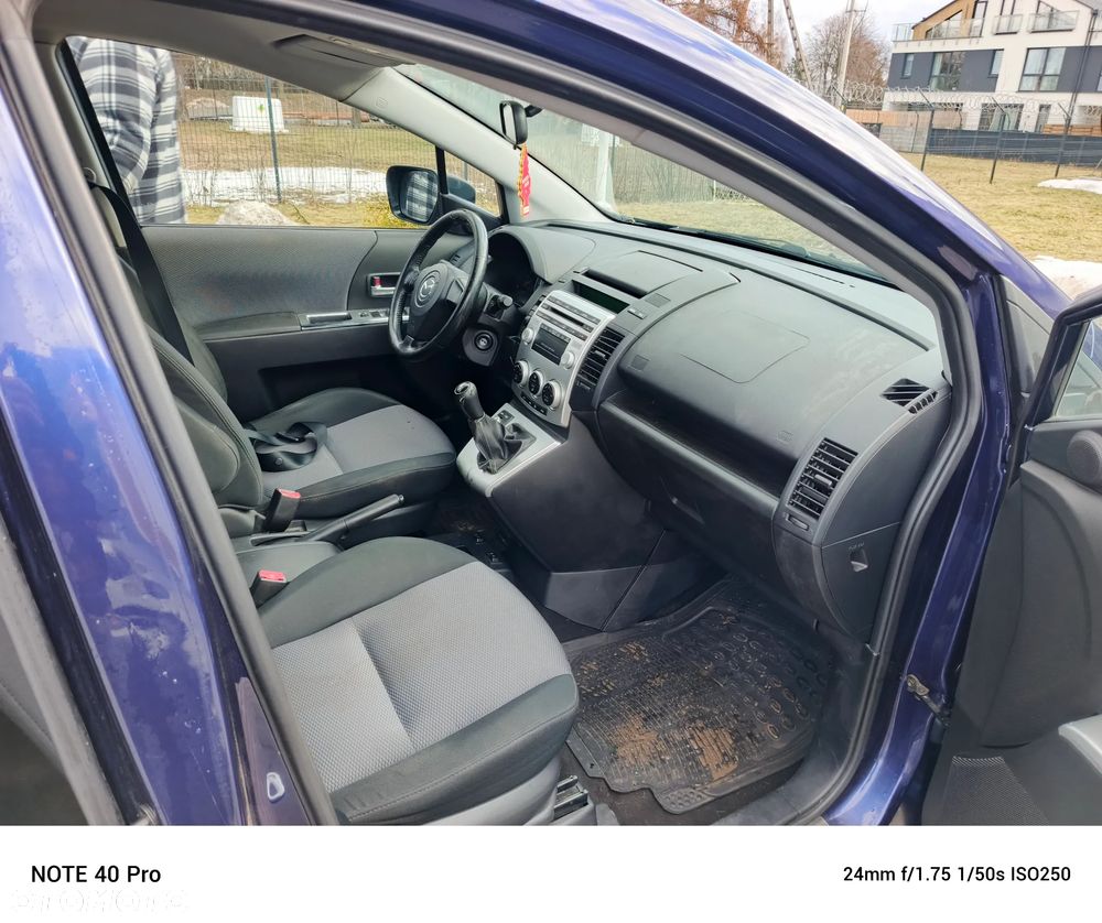 Mazda 5 - 4