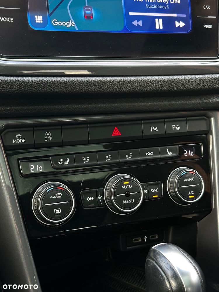 Volkswagen T-Roc - 33