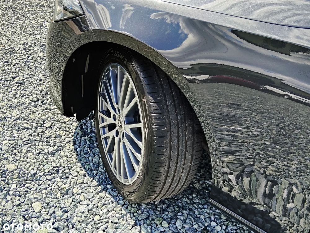 Mercedes-Benz Klasa C 220 d 4Matic 9G-TRONIC Avantgarde - 5
