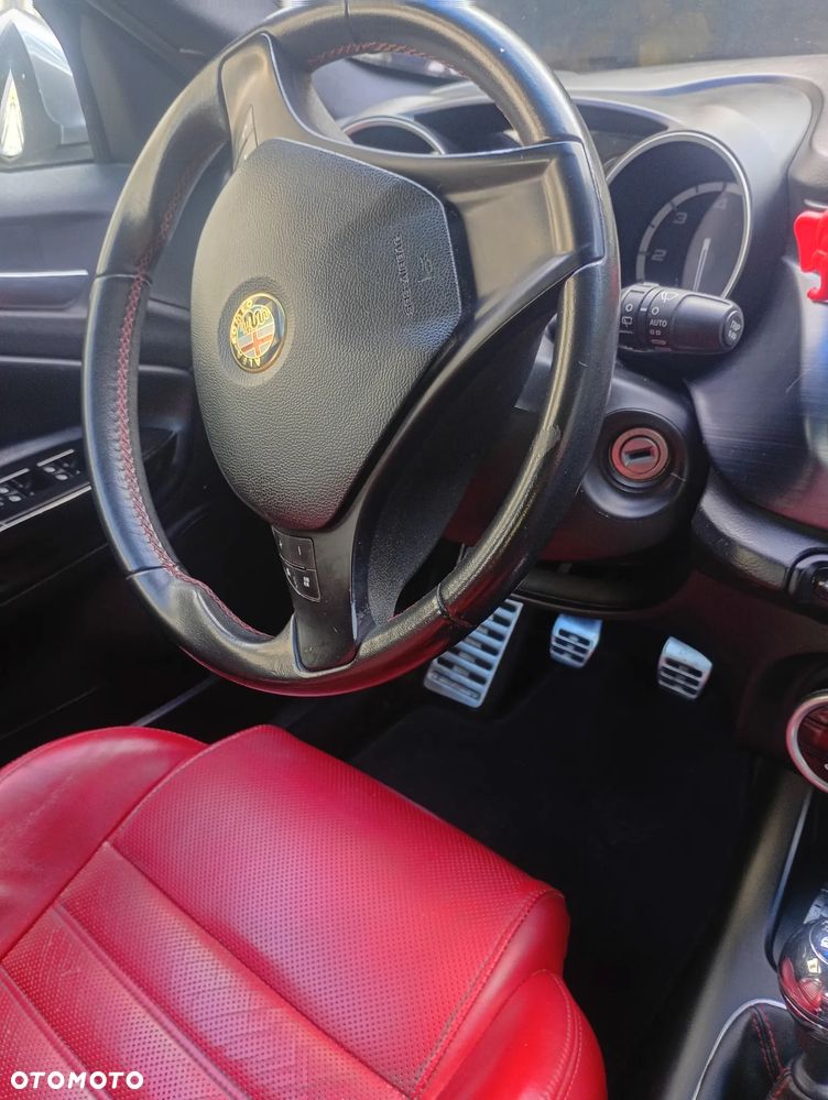 Alfa Romeo Giulietta 2.0 JTDM 16V - 20