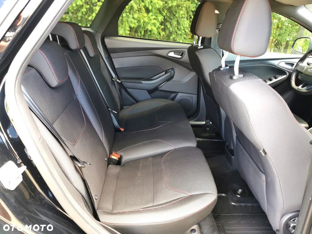 Ford Focus 1.5 EcoBoost STart-Stopp-System ST-LINE - 12