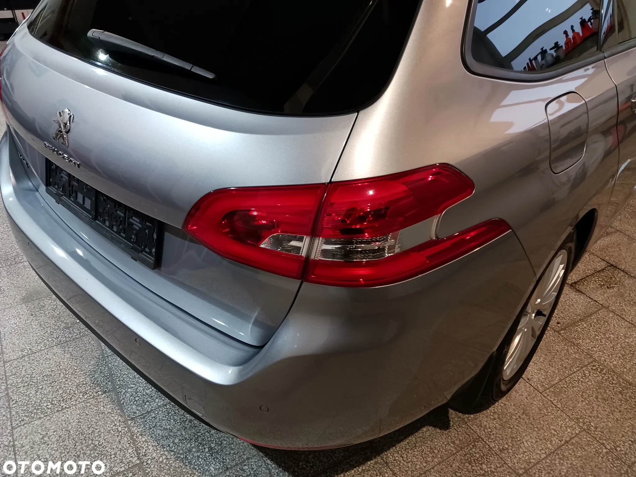 Peugeot 308 SW BlueHDi 130 Stop & Start Allure Pack - 5