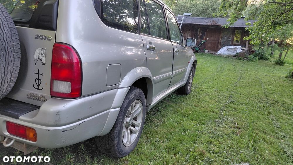 Suzuki Grand Vitara XL-7 2.0 TD Comfort - 7