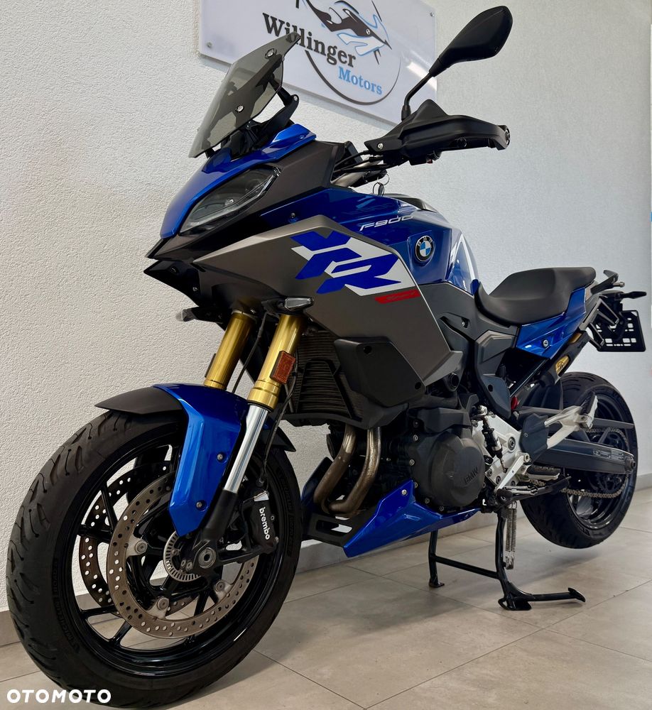 BMW XR - 2