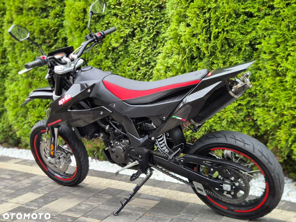 Aprilia SX - 9