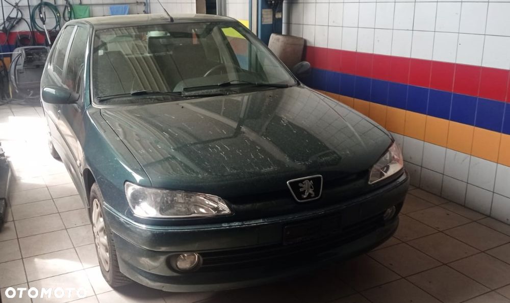 Peugeot 306 - 1