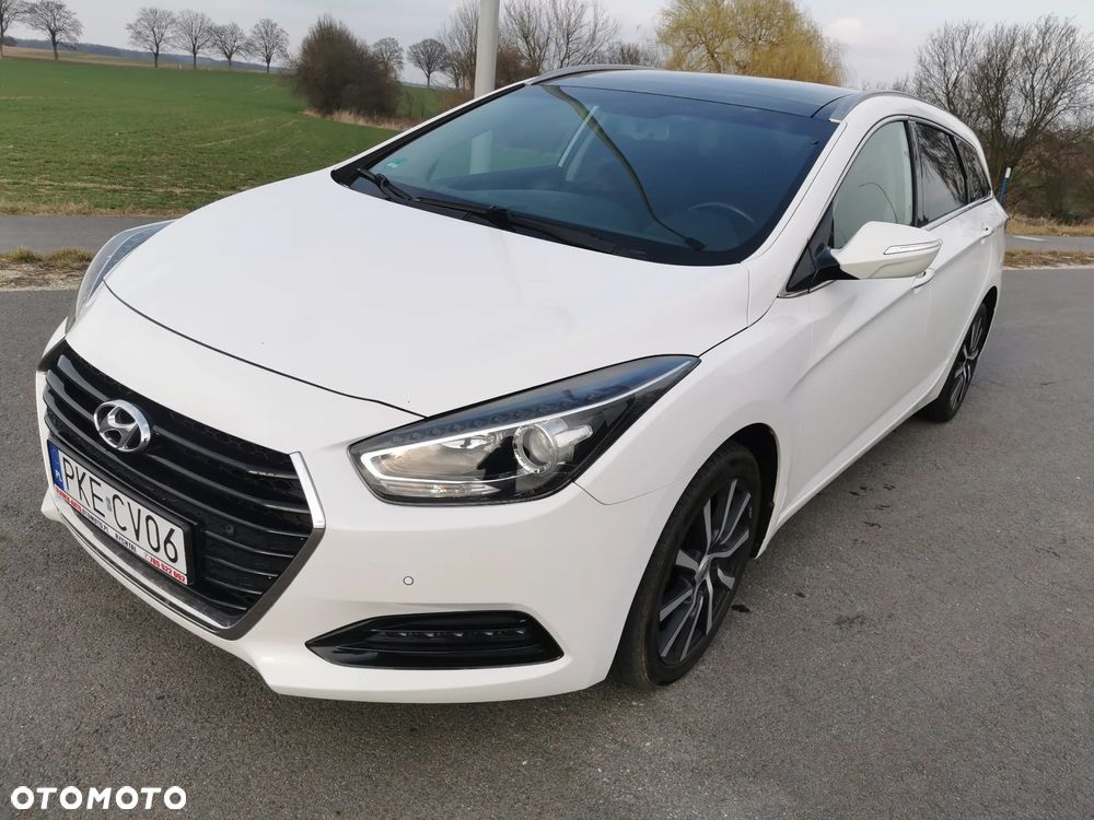 Hyundai i40 1.7 CRDi Business DCT - 1