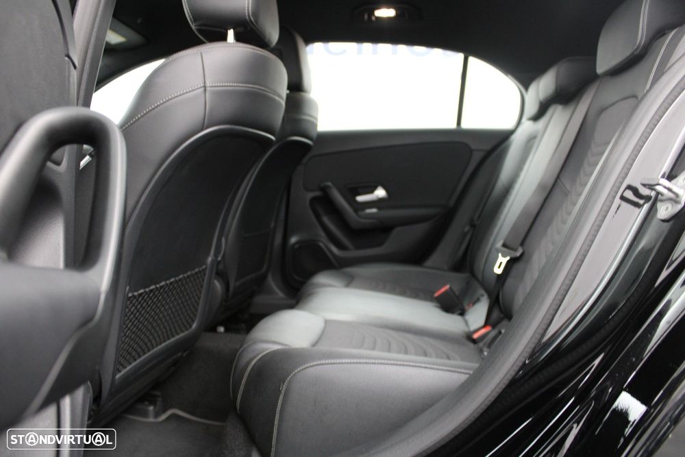 Mercedes-Benz A 250 e Style Plus - 21