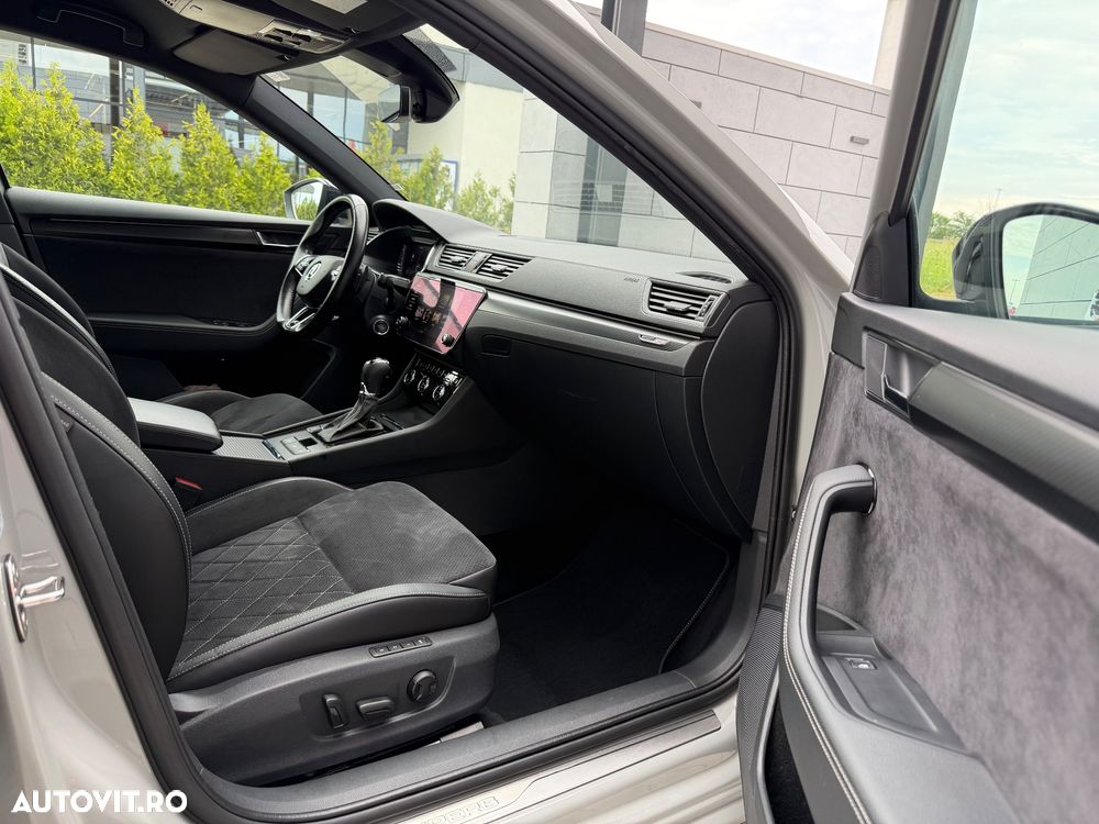 Skoda Superb 2.0 TDI DSG Sportline - 15
