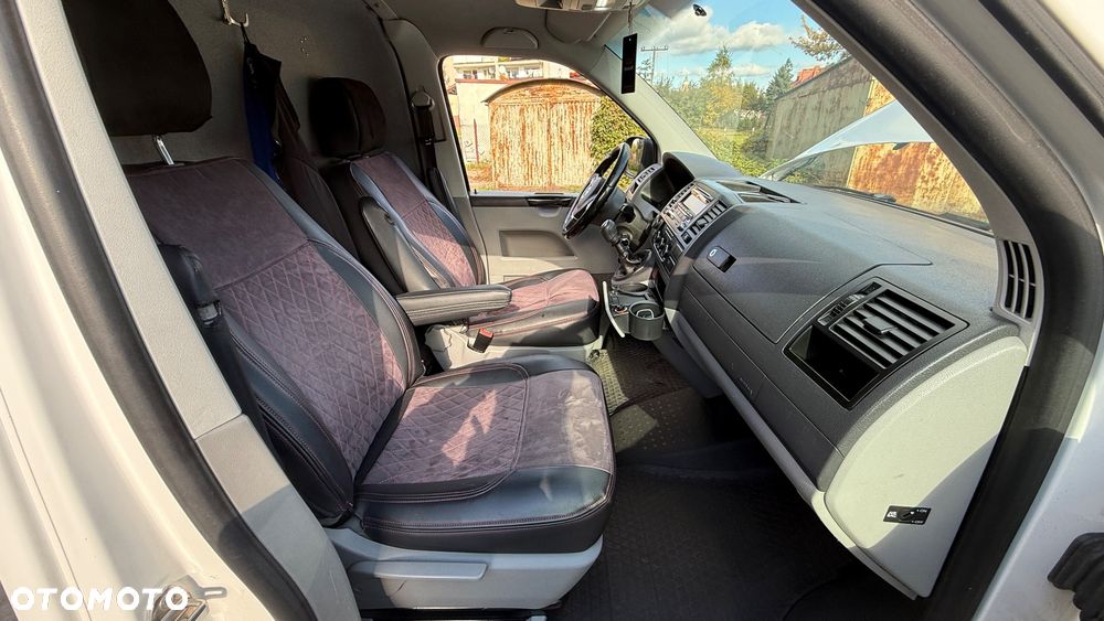 Volkswagen Transporter T5 - 21